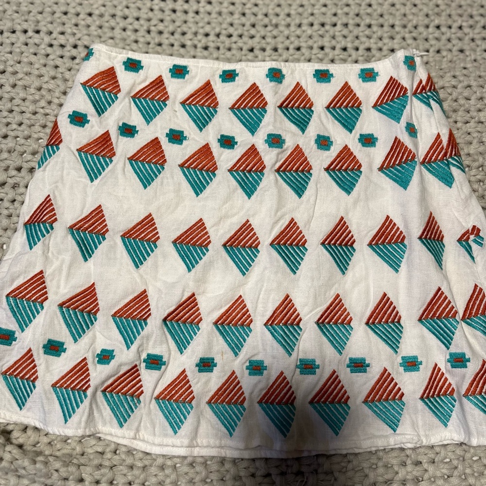 Geometric Patterned Skirt - White, Red, and Teal THML